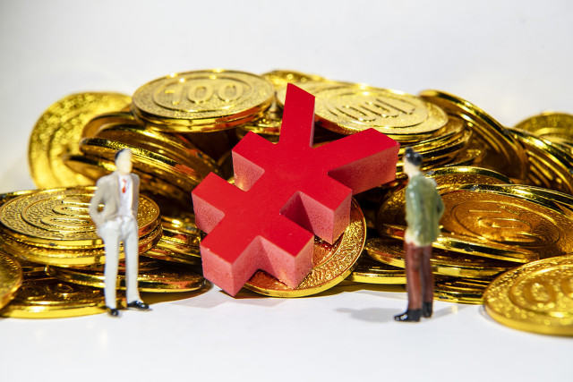 如何选取
适合的香港基金进行投资？这些基金的投资策略有何不同？